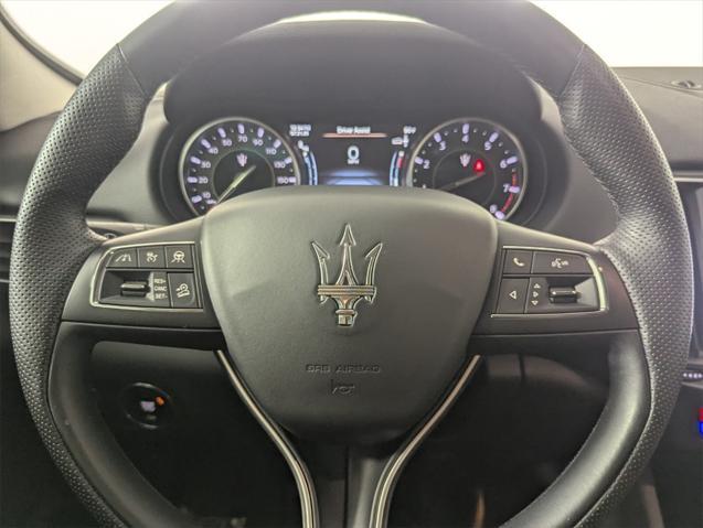 Photo of 2022 Nero Ribelle Metallic Maserati Levante