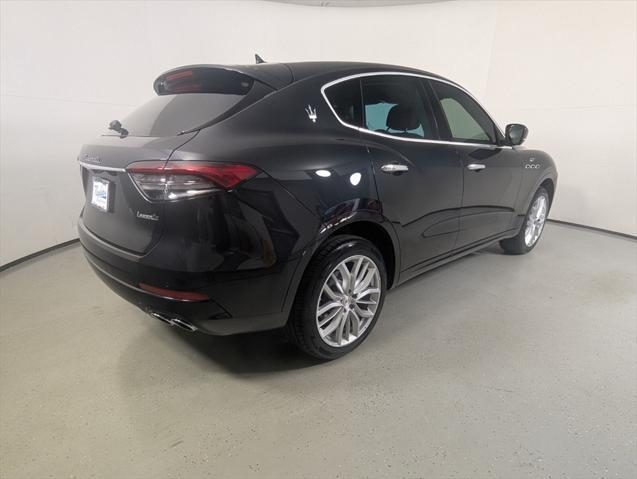 Photo of 2022 Nero Ribelle Metallic Maserati Levante