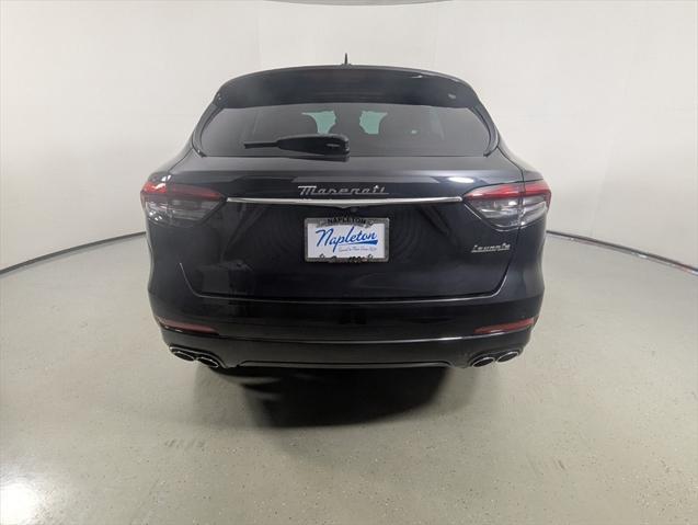 Photo of 2022 Nero Ribelle Metallic Maserati Levante
