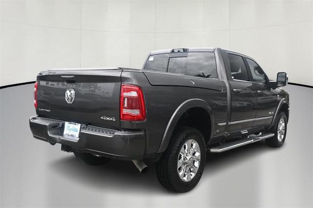 Photo of 2024 Granite Crystal Metallic Clearcoat RAM 2500
