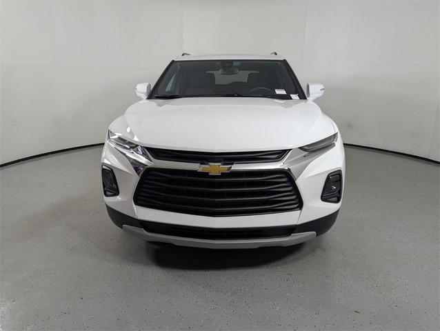 Photo of 2022 Summit White Chevrolet Blazer
