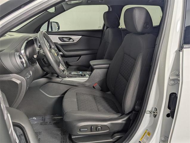 Photo of 2022 Summit White Chevrolet Blazer