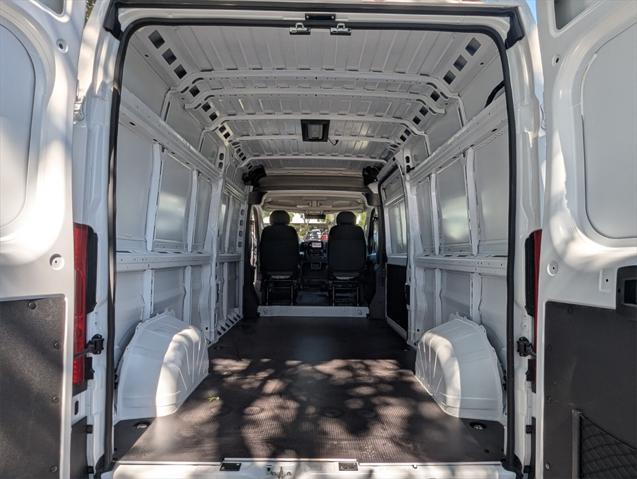 Photo of 2025 Bright White Clearcoat RAM ProMaster 2500
