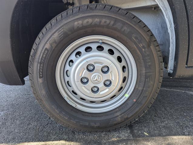 Photo of 2025 Bright White Clearcoat RAM ProMaster 2500