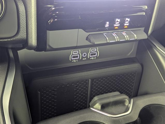 Photo of 2025 Hydro Blue Pearlcoat RAM 1500