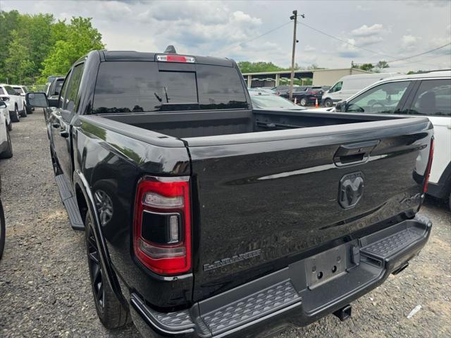Photo of 2022 Diamond Black Crystal Pearlcoat RAM 1500