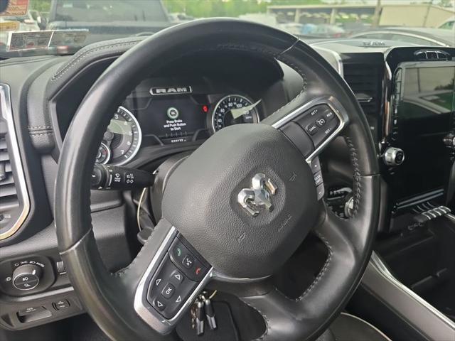 Photo of 2022 Diamond Black Crystal Pearlcoat RAM 1500