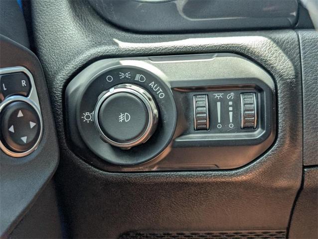 Photo of 2021 Hydro Blue Pearlcoat Jeep Wrangler Unlimited