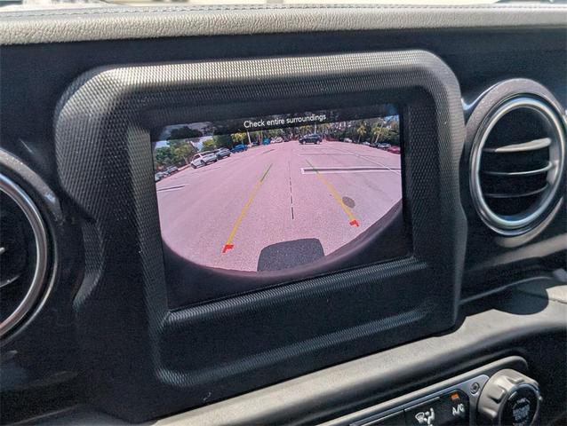 Photo of 2021 Hydro Blue Pearlcoat Jeep Wrangler Unlimited