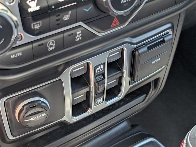 Photo of 2021 Hydro Blue Pearlcoat Jeep Wrangler Unlimited