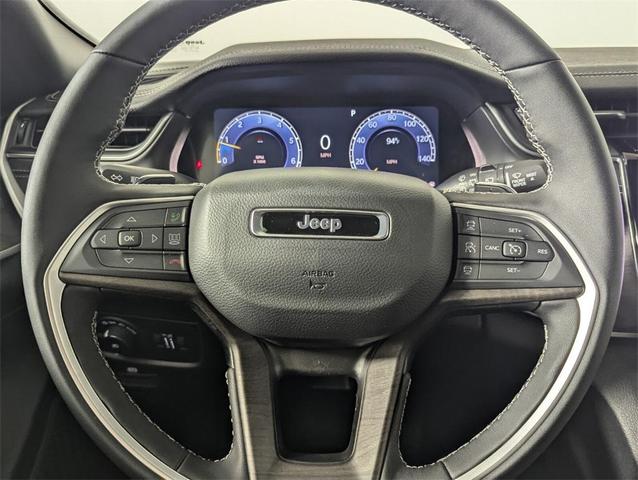 Photo of 2025 Baltic Gray Metallic Clearcoat Jeep Grand Cherokee L