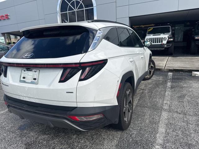 Photo of 2023 Serenity White Pearl Hyundai TUCSON
