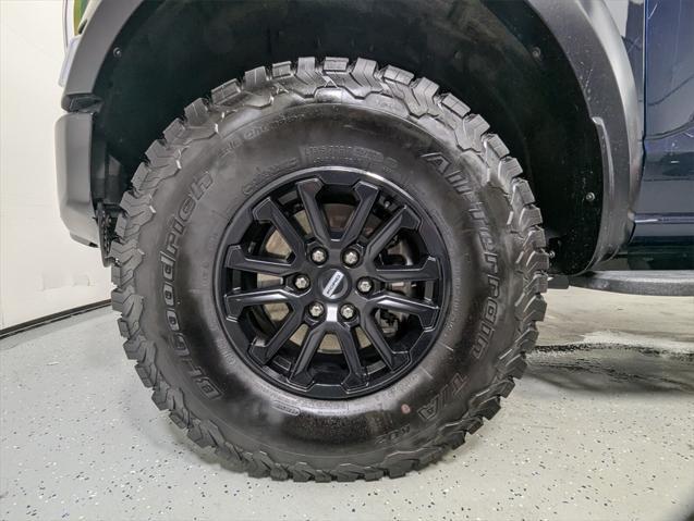 Photo of 2024 Blue Metallic Ford F-150