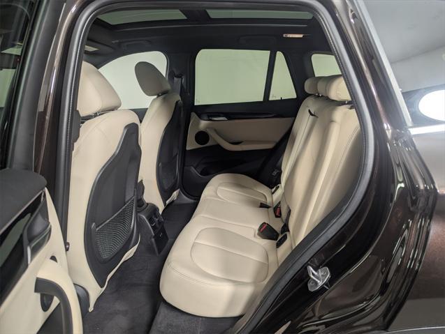 Photo of 2019 Brown Metallic BMW X1