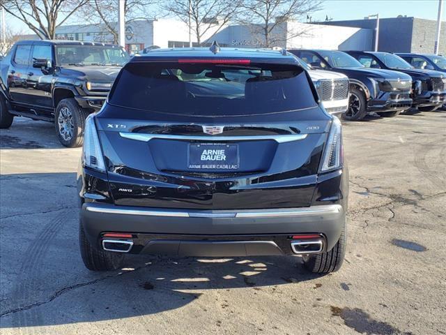Photo of 2025 Stellar Black Metallic Cadillac XT5