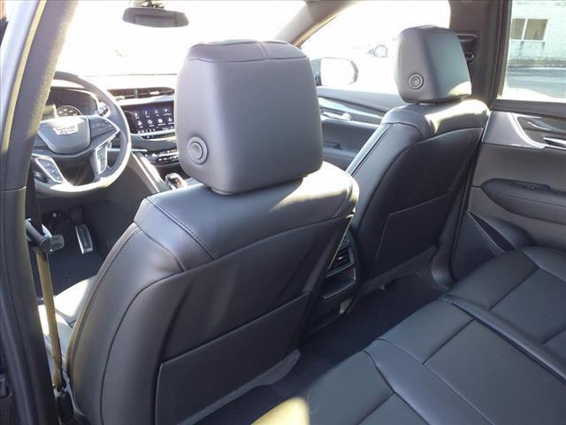 Photo of 2025 Stellar Black Metallic Cadillac XT5