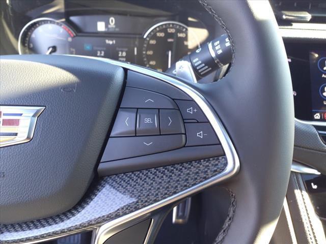 Photo of 2025 Stellar Black Metallic Cadillac XT5