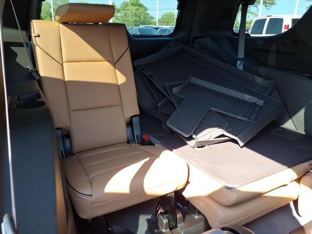 Photo of 2026 G6m Cadillac Escalade