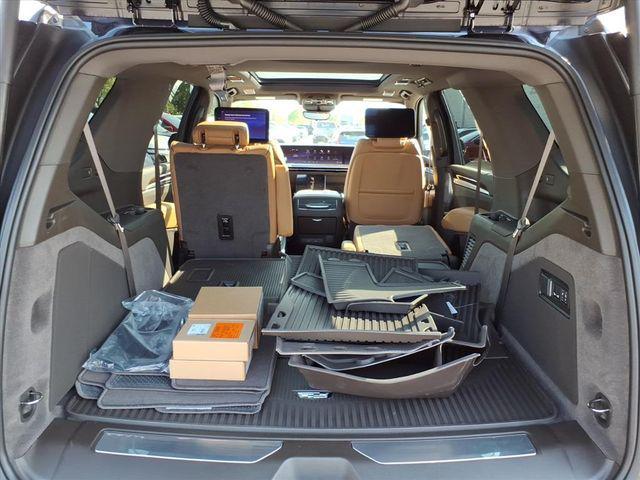 Photo of 2026 G6m Cadillac Escalade