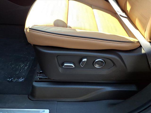 Photo of 2026 G6m Cadillac Escalade