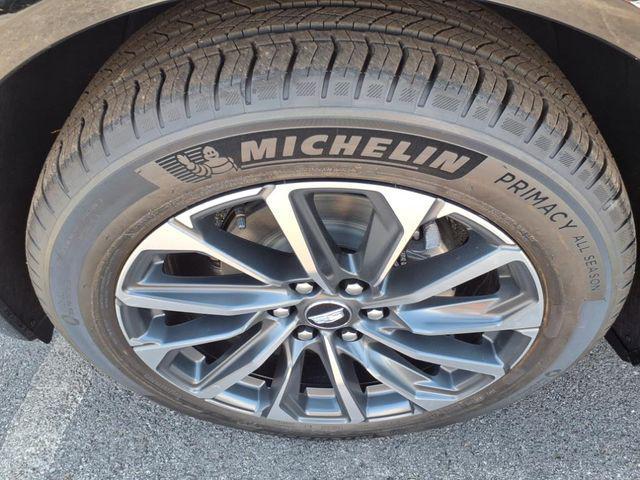 Photo of 2025 Argent Silver Metallic Cadillac LYRIQ