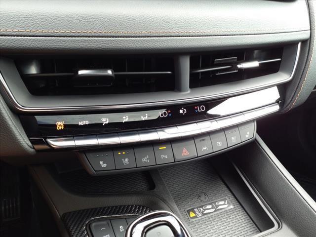 Photo of 2025 Wave Metallic Cadillac CT5