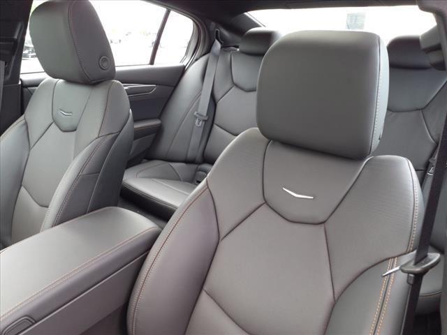 Photo of 2025 Wave Metallic Cadillac CT5