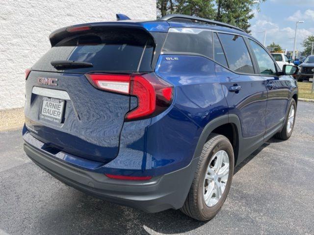 Photo of 2022 Marine Metallic GMC Terrain
