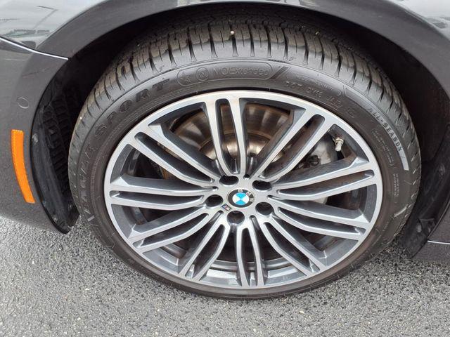 Photo of 2020 Dark Graphite Metallic BMW 530