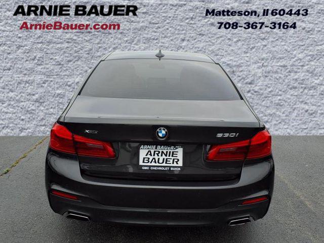 Photo of 2020 Dark Graphite Metallic BMW 530