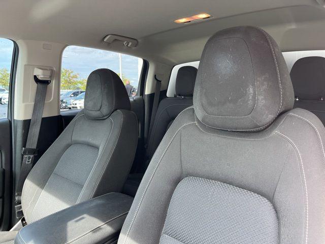 Photo of 2017 Summit White Chevrolet Colorado