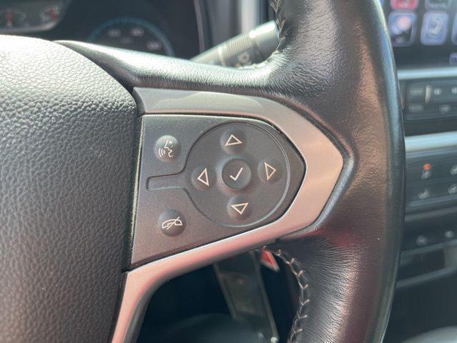 Photo of 2017 Summit White Chevrolet Colorado