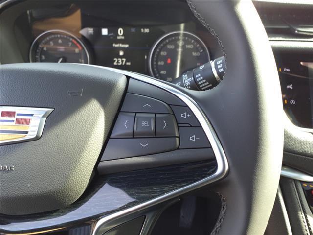 Photo of 2025 Stellar Black Metallic Cadillac XT5