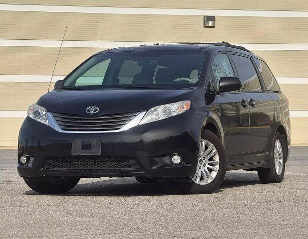 2013 Toyota Sienna