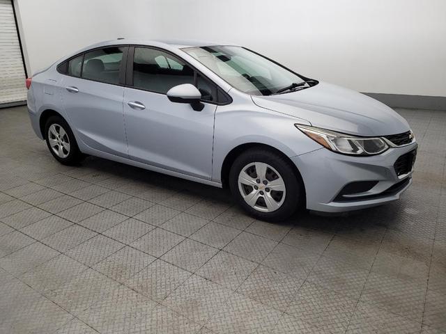 Photo of 2018 Arctic Blue Metallic Chevrolet Cruze