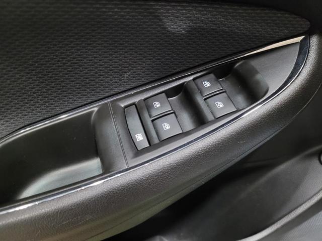 Photo of 2018 Arctic Blue Metallic Chevrolet Cruze