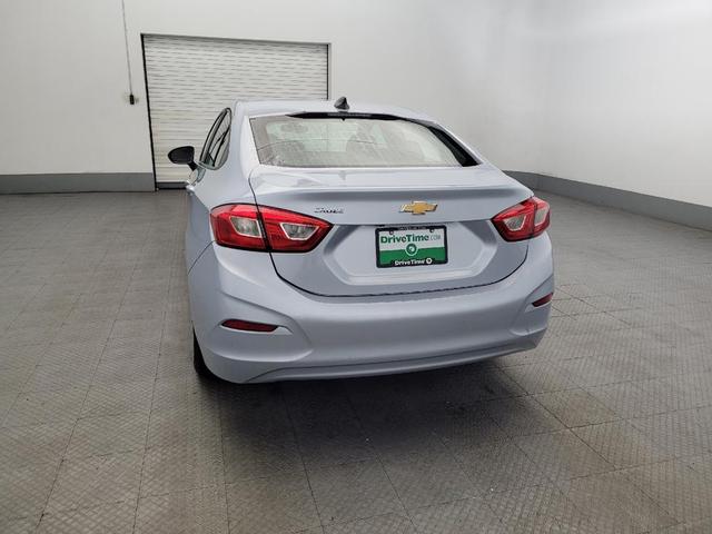 Photo of 2018 Arctic Blue Metallic Chevrolet Cruze