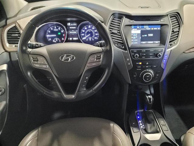 Photo of 2018 Pearl White Hyundai Santa Fe Sport