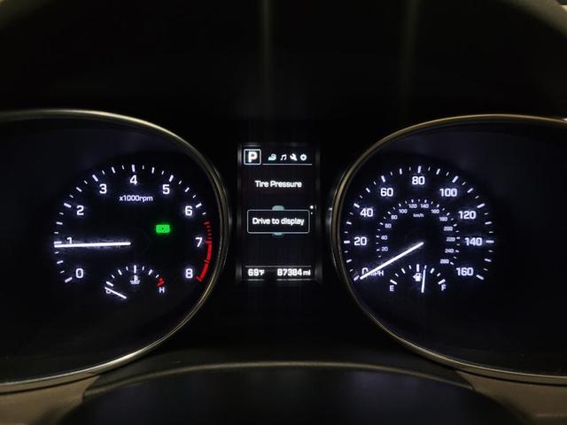 Photo of 2018 Pearl White Hyundai Santa Fe Sport