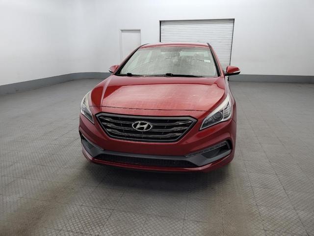 Photo of 2017 Scarlet Red Hyundai SONATA