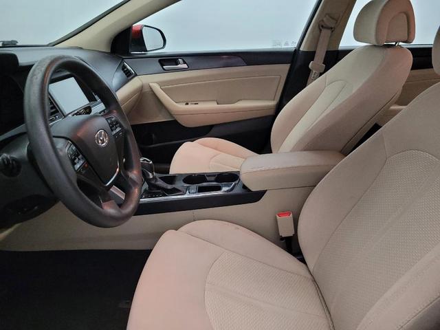 Photo of 2017 Scarlet Red Hyundai SONATA