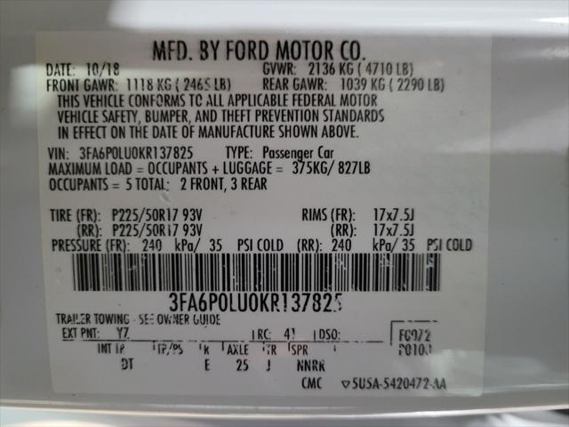 Photo of 2019 White Ford Fusion Hybrid