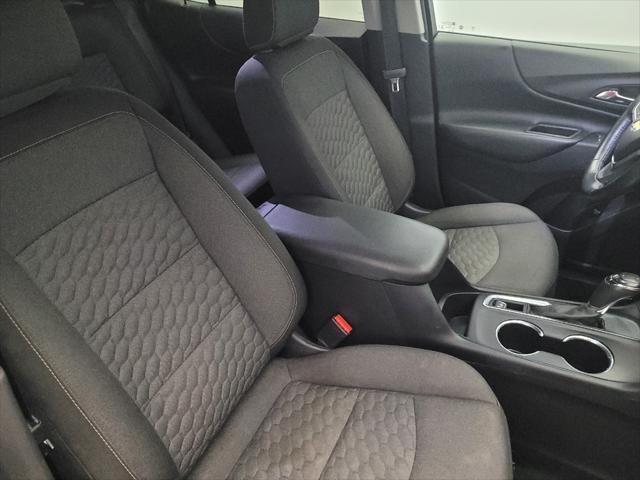 Photo of 2019 White Chevrolet Equinox