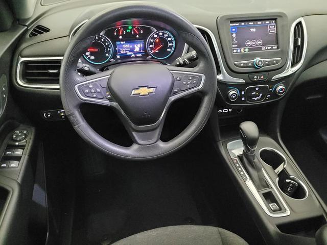 Photo of 2022 Iron Gray Metallic Chevrolet Equinox