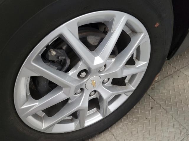 Photo of 2022 Iron Gray Metallic Chevrolet Equinox