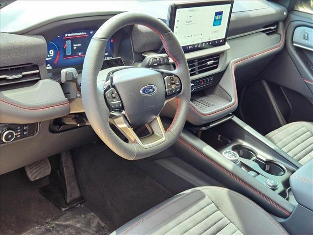 Photo of 2025 Carbonized Gray Metallic Ford Explorer