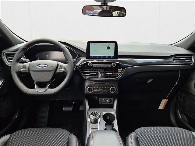 Photo of 2025 Carbonized Gray Metallic Ford Escape