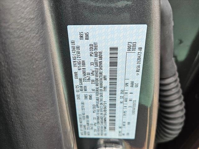 Photo of 2025 Carbonized Gray Metallic Ford Escape