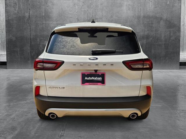 Photo of 2025 Oxford White Ford Escape