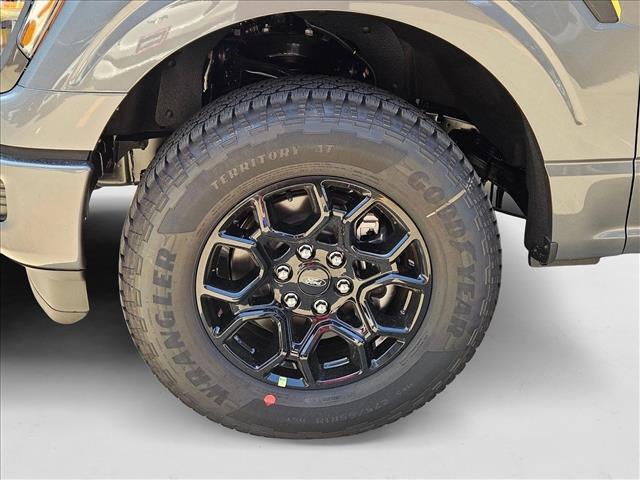 Photo of 2025 Carbonized Gray Metallic Ford F-150